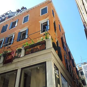  Apartment Piccolo A San Marco